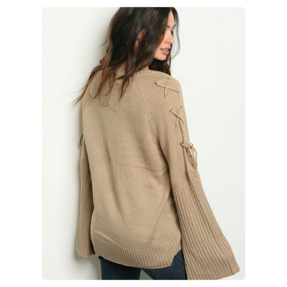 LAST 1! MOCHA BELL SLEEVE SWEATER!🍁 - Picture 3 of 8